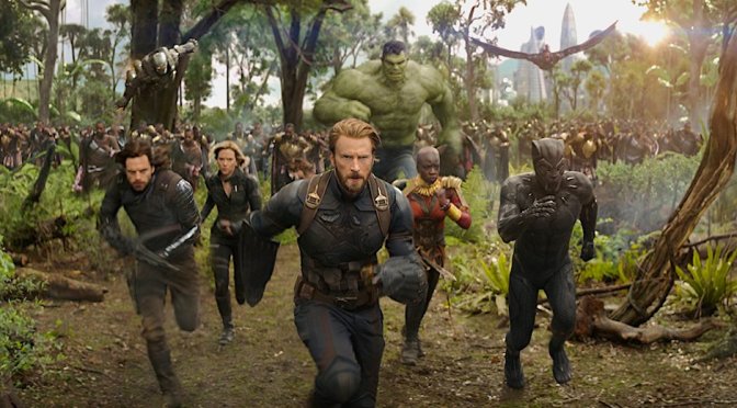 “Vingadores: Guerra Infinita” vem para cortar na carne
