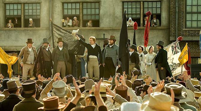 “Peterloo”, uma batalha entre palavras e armas