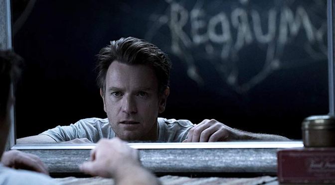 “Doutor Sono” retoma com acerto o clássico do horror “O Iluminado”