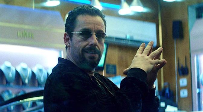 Adam Sandler é maior até do que ele mesmo imagina em “Joias Brutas”