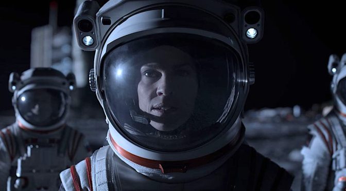 Série “Away” traz Hilary Swank como uma astronauta corroída pela culpa